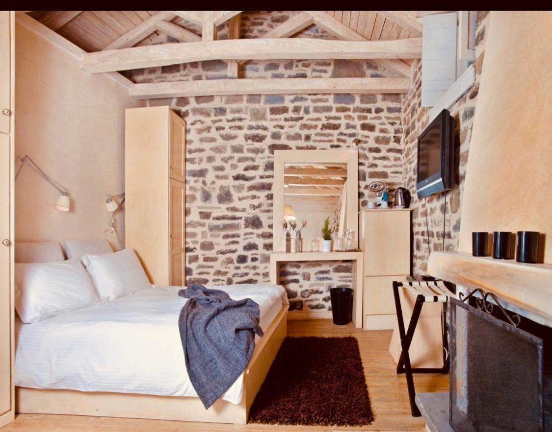 Mikro Papigo 1700 Hotel & Spa Екстериор снимка